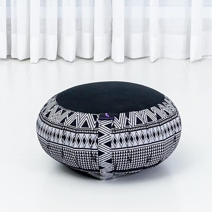 Leewadee Meditation Cushion Set – 1 Round Zafu Meditation Pillow and 1 Square Roll-Up Zabuton Meditation Mat, Pillows Bundle Filled with Kapok