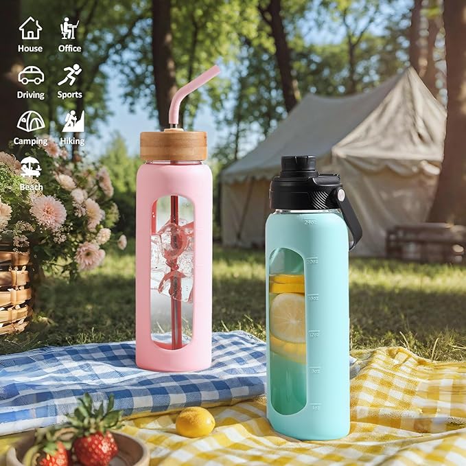 Kodrine Water Bottle with Straw, 24 oz Glass water Bottle with 2 Lids Bamboo Straw Lid and Spout Lid with Handle, 32 oz Clear Water Bottle Glass for Sports Travel, Waterbottle with Time Marker