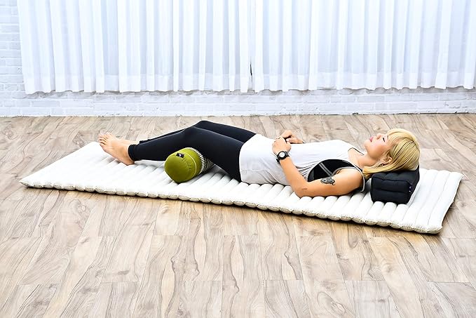 Leewadee Small Yoga Bolster – Shape-Retaining Cervical Neck Roll, Tube Pillow for Comfortable Reading, Kapok Filling, 22 x 6 x 6 inches
