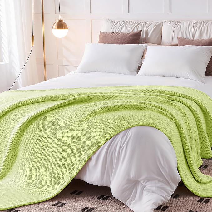 L'AGRATY Knitted Weighted Blanket - 48"x72" 15lbs Cooling Chunky Knit Heavy Blanket for Adults Braided Crochet Throw Thick Cable Yarn Knit Decorative No Beads Evenly Weighted Machine Washable